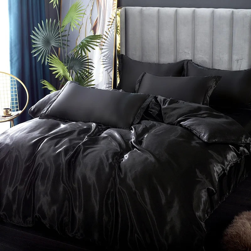 Luxurious Silk Bedding Set (4 pcs)