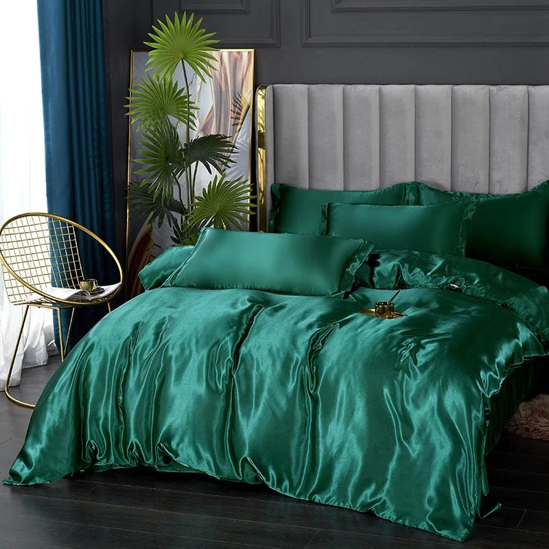 Luxurious Silk Bedding Set (4 pcs)