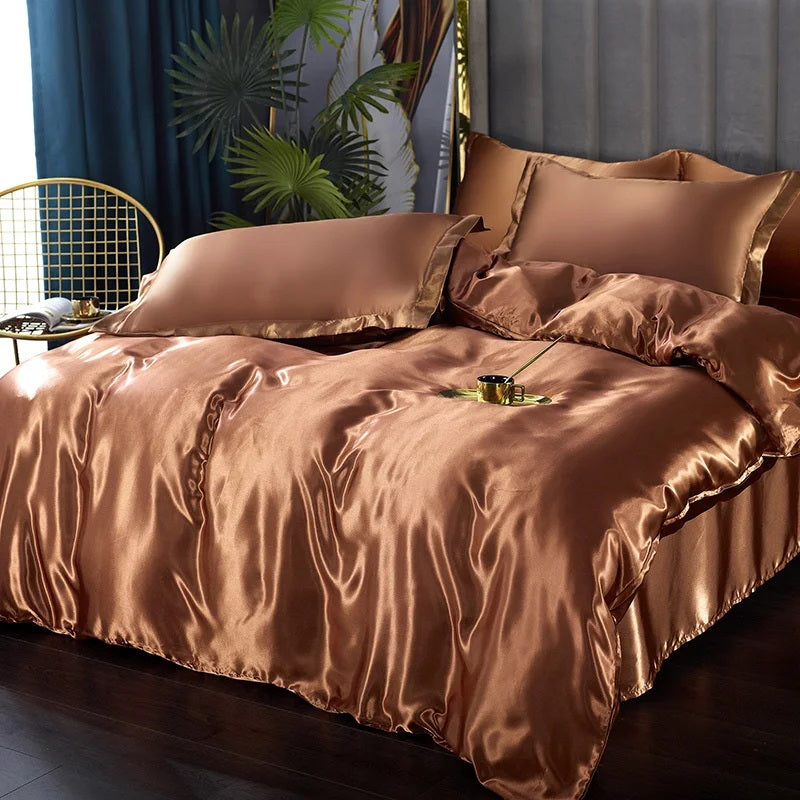 Luxurious Silk Bedding Set (4 pcs)