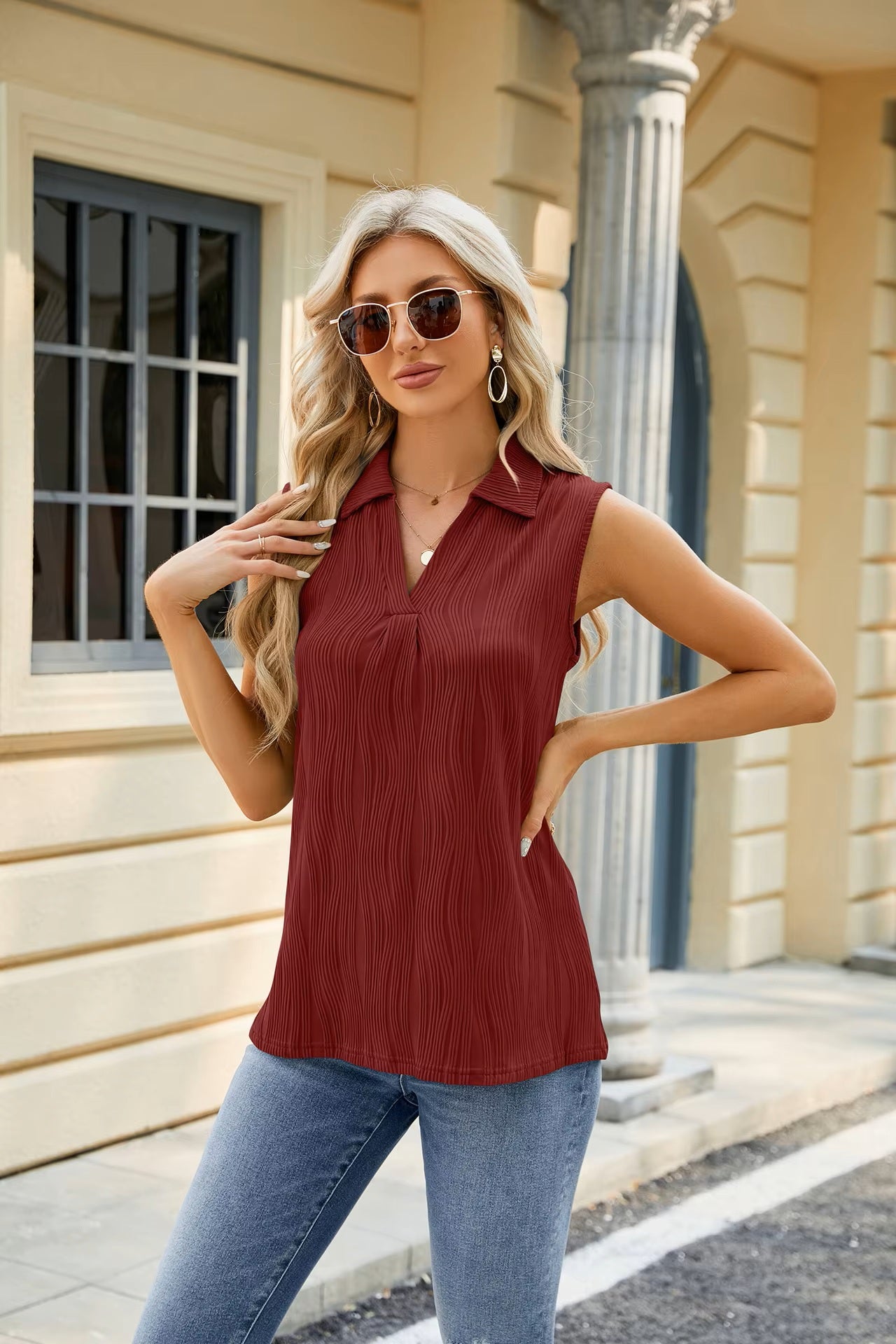 Women's Loose Sleeveless Blouse for Summer