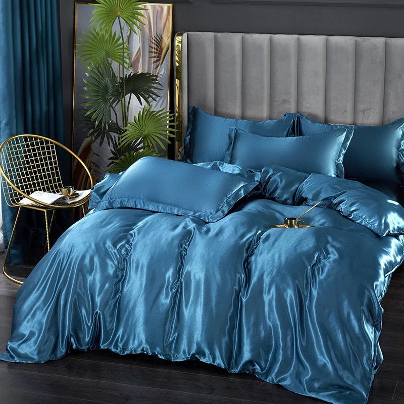 Luxurious Silk Bedding Set (4 pcs)
